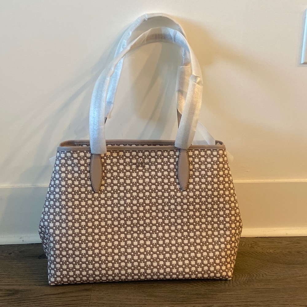Kate Spade white-multi Link Tote (NWT)